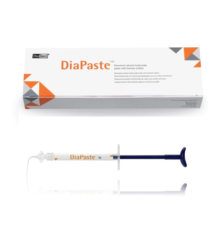 Idrossido di calcio + pasta di solfato di bario premiscelati per il trattamento del canale radicolare.